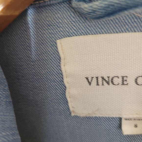 Vince Camuto Long Sleeve Jean Trucker Jacket Women’s Size Small Soft Denim 4 / 6 - Picture 7 of 10